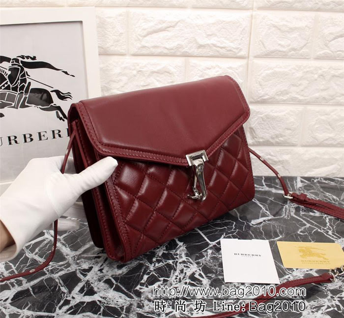 BURBERRY巴寶莉 時裝秀 主打配飾 羔羊皮斜挎包 18235  Bhq1036